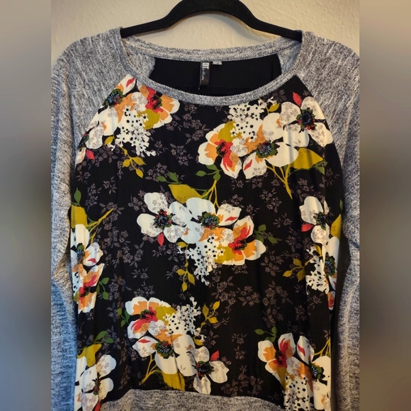 KUT From The Kloth Heather Gray Floral Print Long Sleeve Sweater Size Me… - Picture 3 of 11